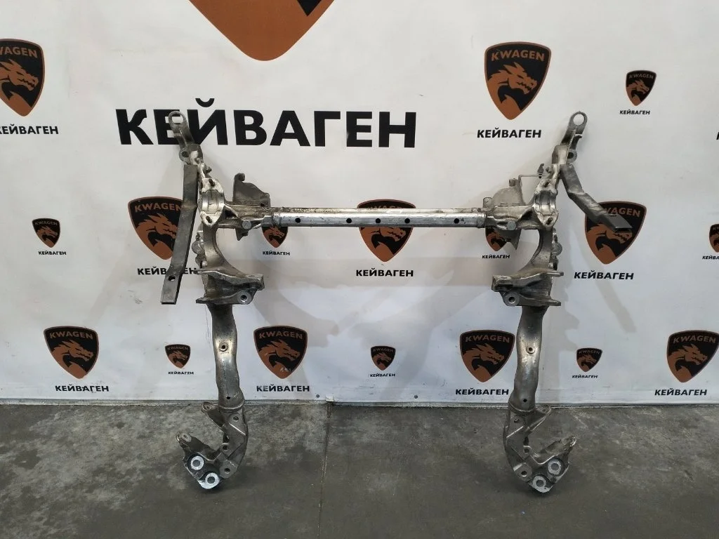 Балка подвески Audi Q5 2013 8R