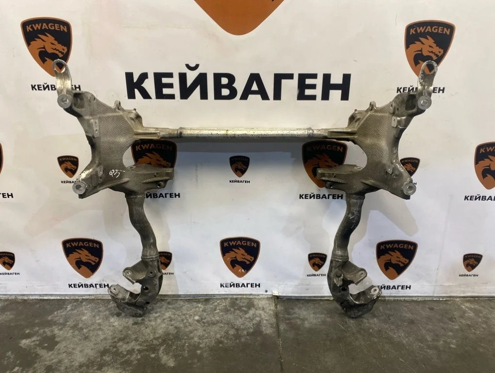 Балка подвески Audi Q5 2012 8R