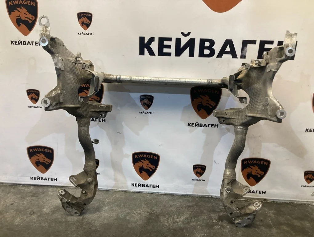 Балка подвески Audi Q5 2012 8R