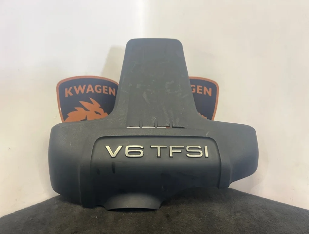 Накладка декоративная Audi Q7 2010 4L