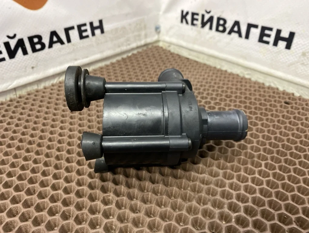 Дополнительный насос Audi A4 2016 B9