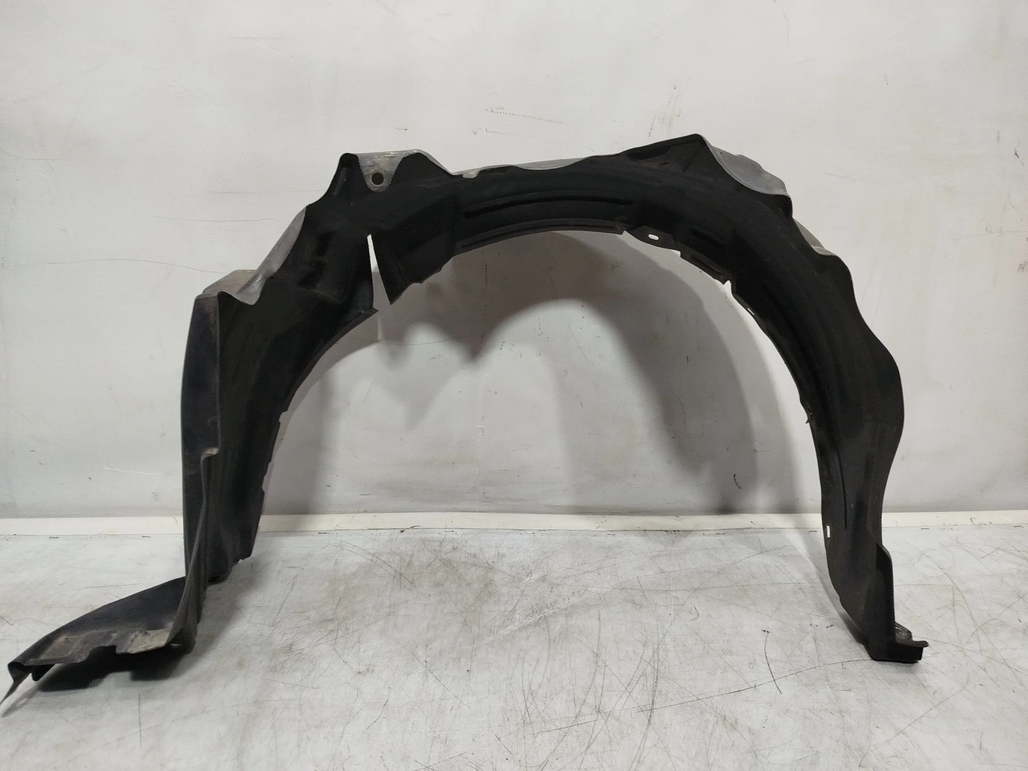 ПОДКРЫЛОК TOYOTA ПЕРЕД ПРАВО 5387552010