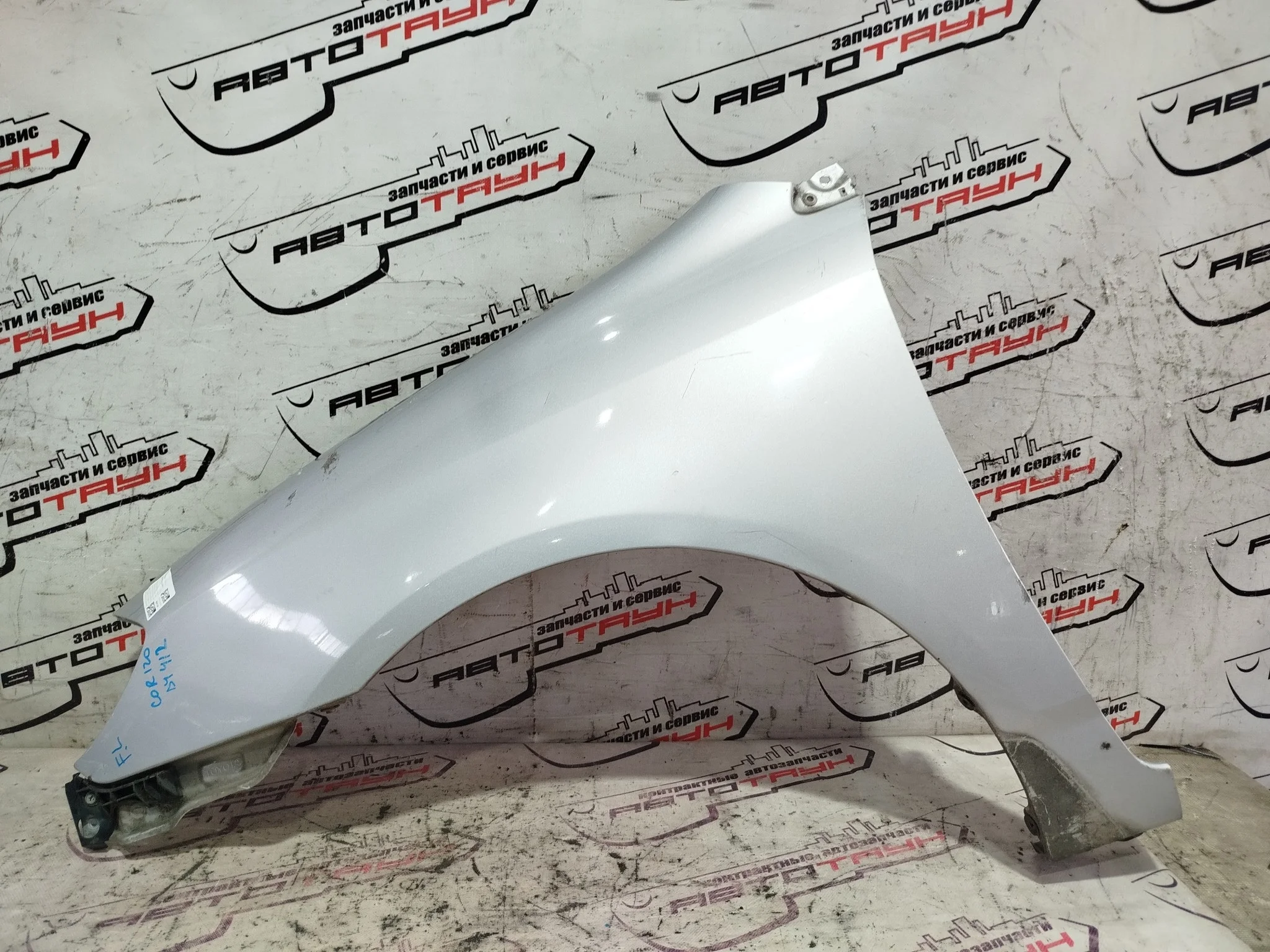 КРЫЛО TOYOTA ALLEX COROLLA COROLLA FIELDER COROLLA RUNX ... ZZE121 ZZE122 ZZE122G ZZE123 ZZE123G ZZE124 ZZE124G 538121E870 ПЕРЕДНЕЕ ЛЕВОЕ 1 МОДЕЛЬ 2 МОДЕЛЬ серебро DY412