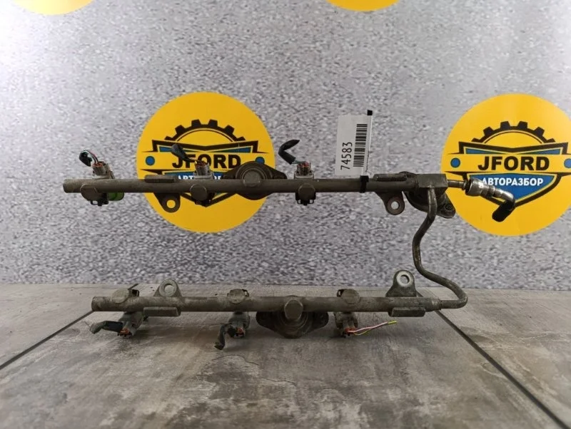 Рампа топливная Nissan Murano 2009 Z51