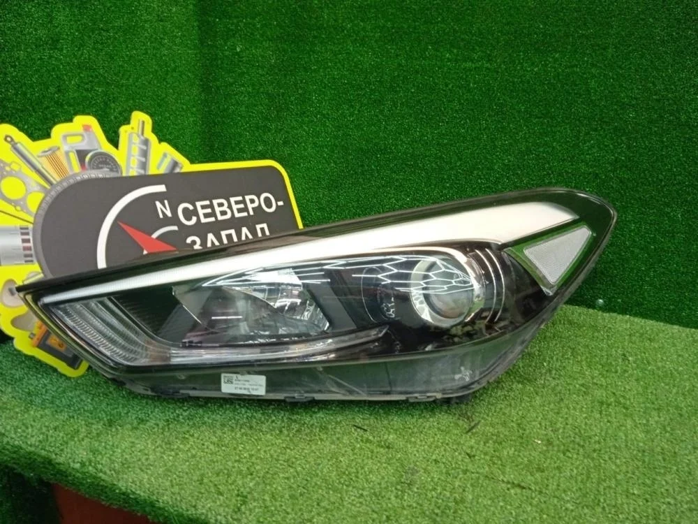 Фара Hyundai Tucson 2018 92102D7201 TL G4FJ, правая