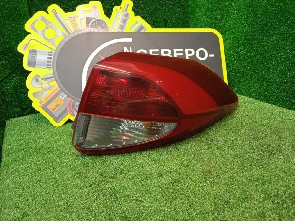 Фонарь наружний Hyundai Tucson 2018 92402D7000 TL G4FJ, правый