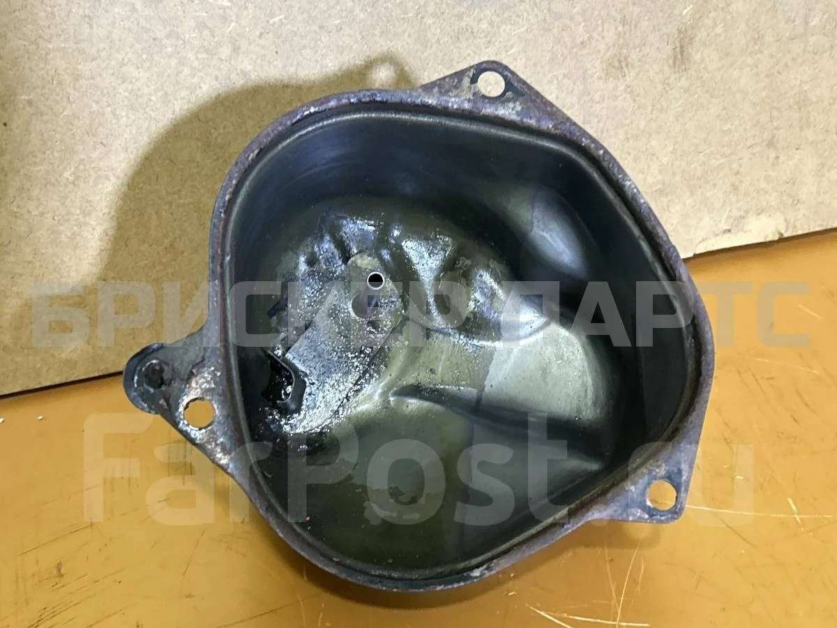 Крышка картера КПП Рено Логан 1  LS0G LS12 рестайлинг