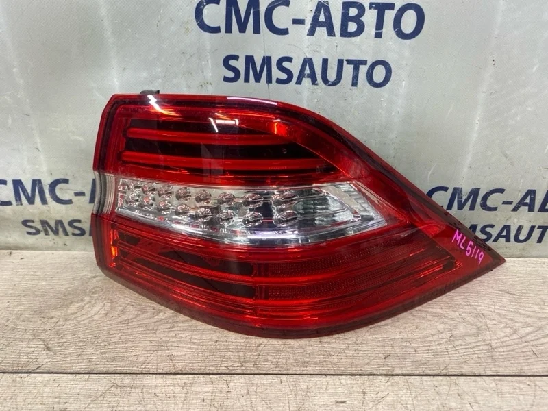 Фонарь на крыло Mercedes-Benz Ml 2012 A1669063201 W166 642.826, задний правый