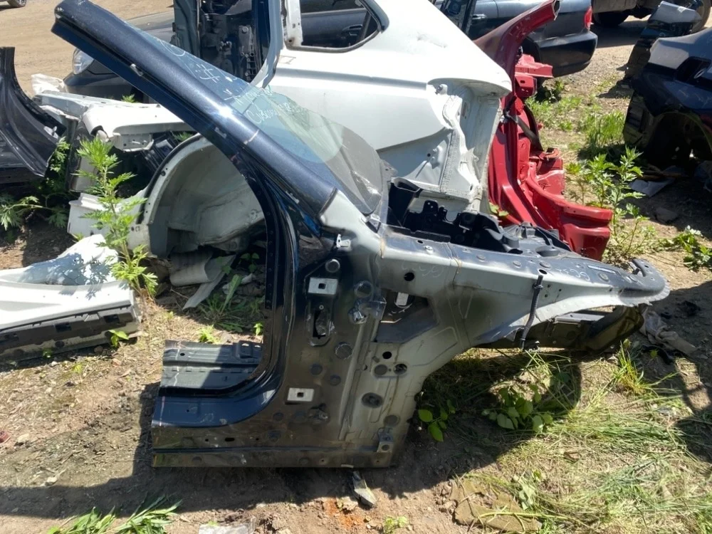 Четверть BMW F06