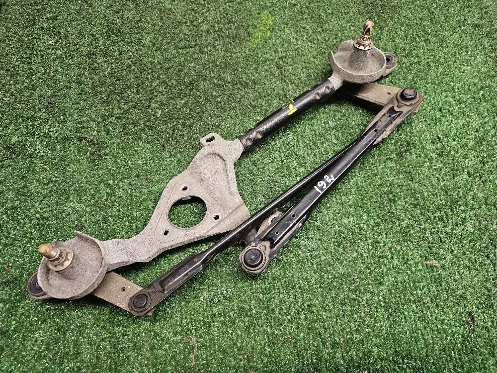 Трапеция дворников Hyundai Solaris