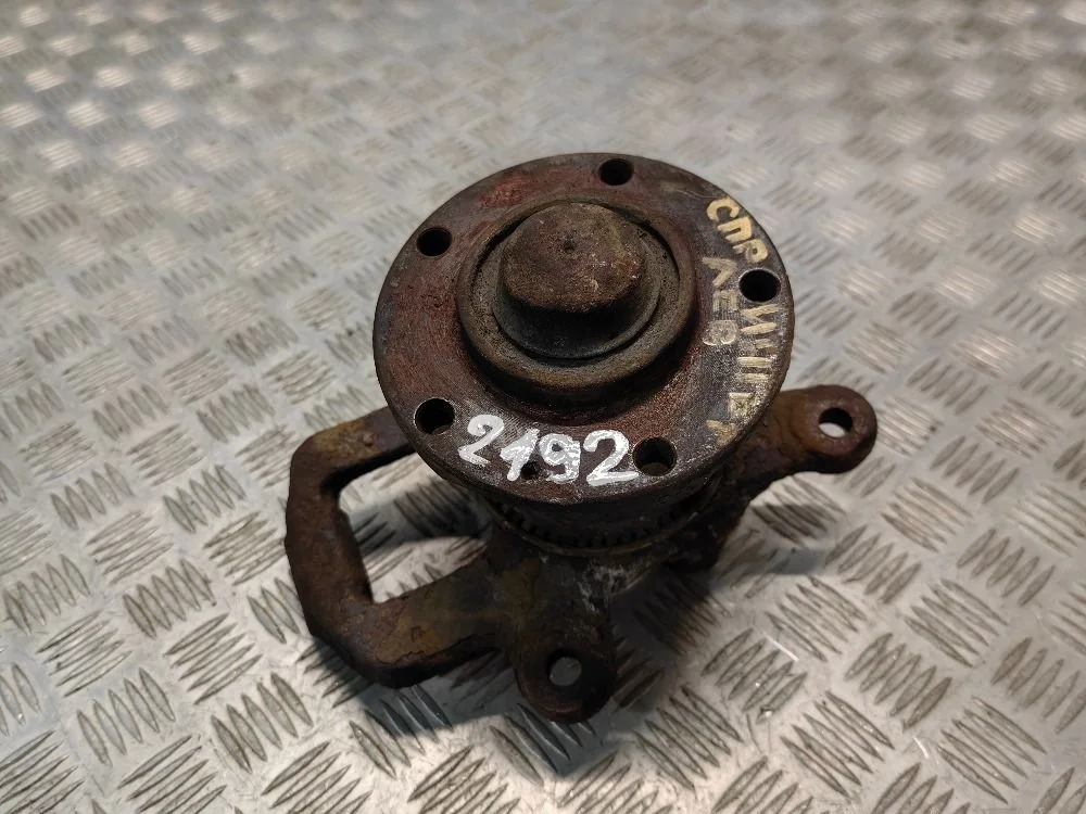 Ступица передняя левая Mercedes-Benz Sprinter