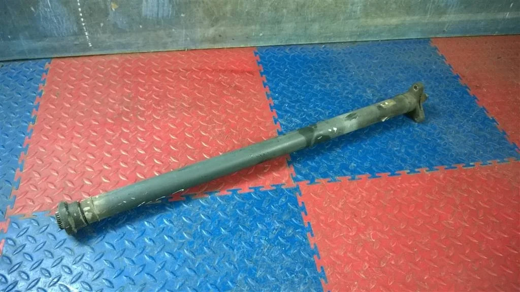 карданный вал BMW X5 E53  M54B30 231 лс 3.0i