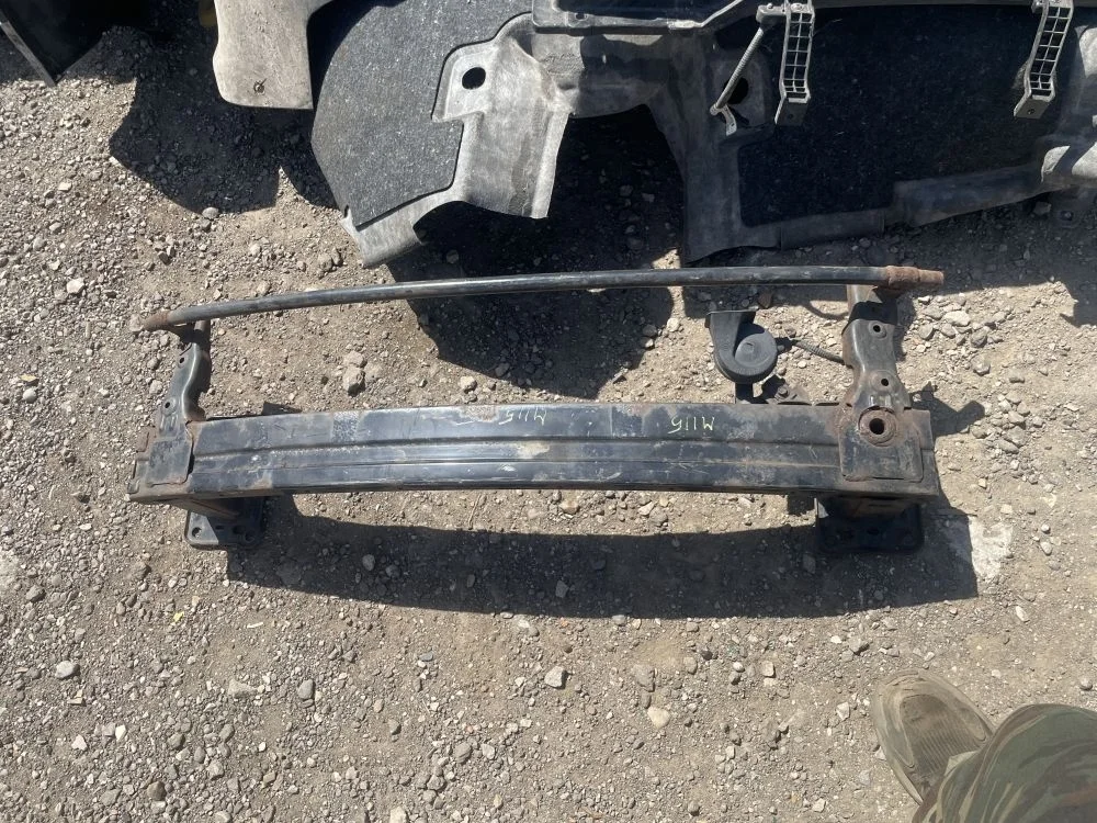 усилитель переднего бампера kia ceed 2 JD