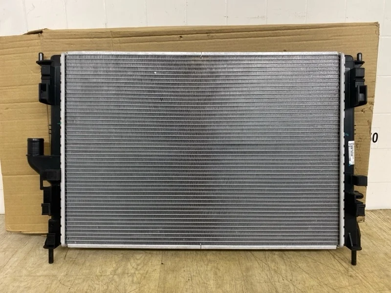 Радиатор ДВС NISSAN ALMERA 2004 2005 2006 2007 2008 2009 2010 2011 2012 2013 2014 2015 2016 2017 2018 2019 2020 2021 214104AA1A