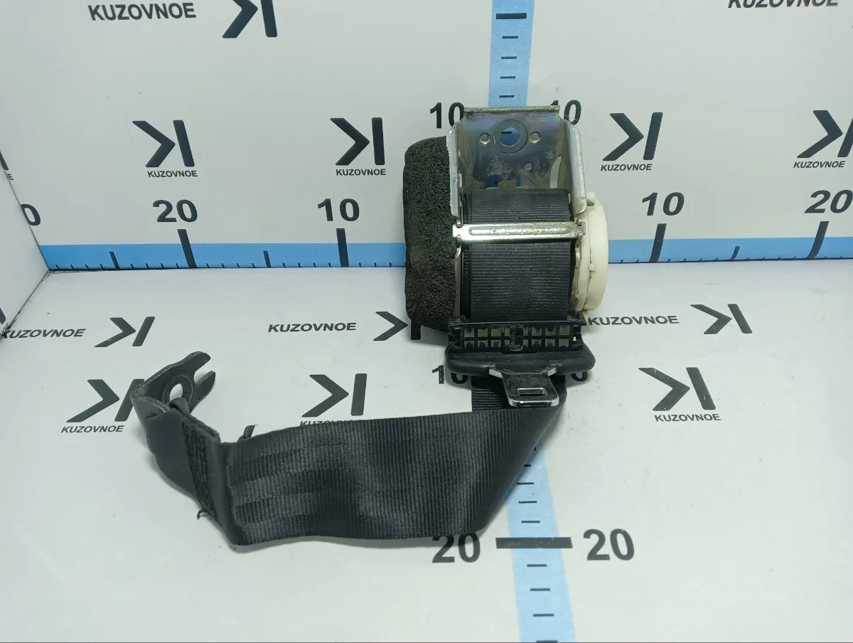 Ремень безопасности Ford Focus 2008 CB4