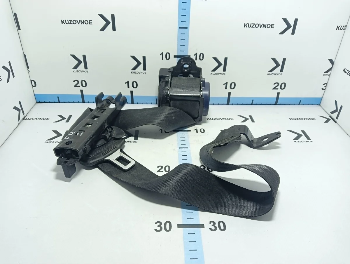 Ремень безопасности Volkswagen Polo 2014 Mk5