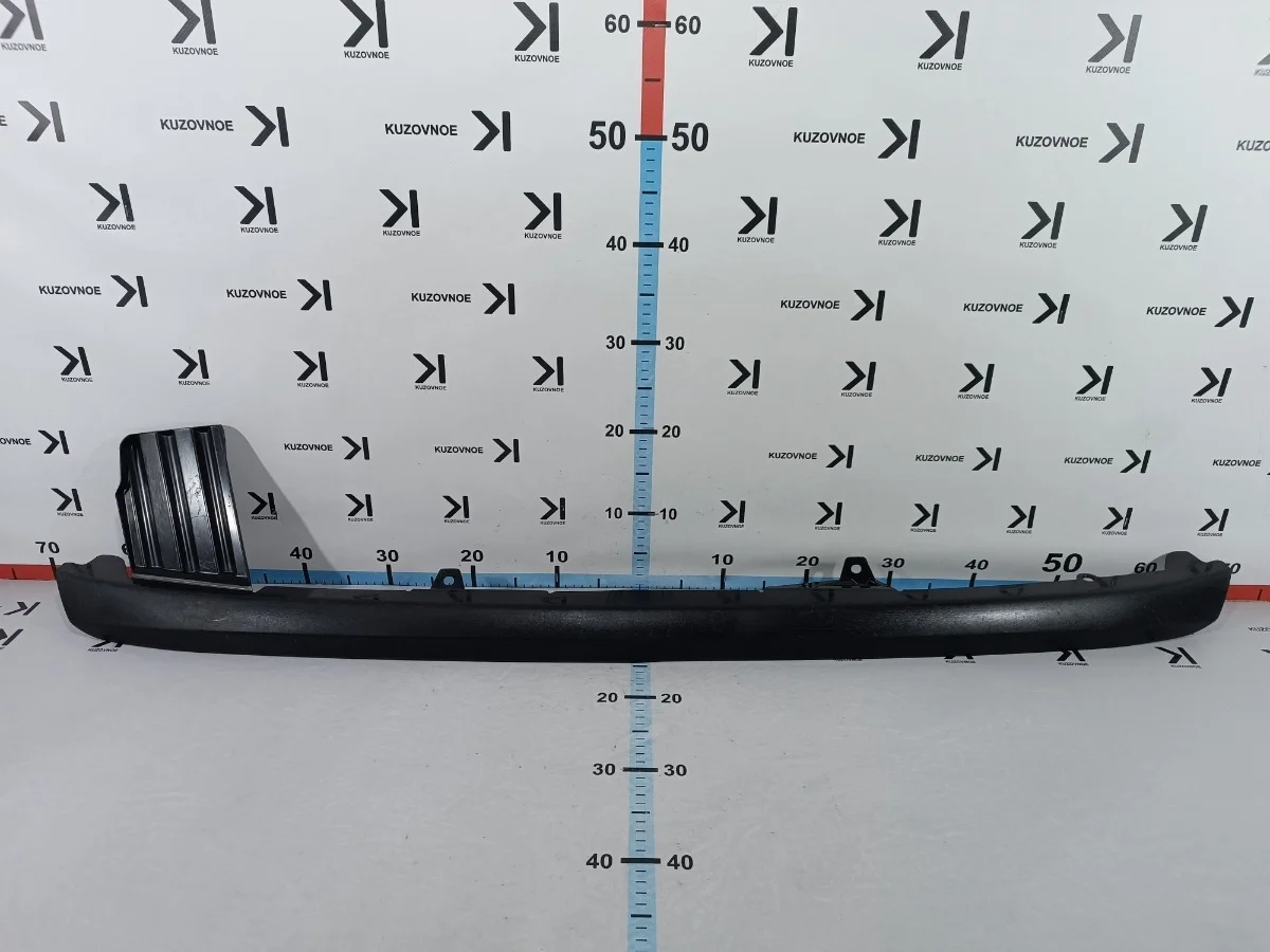 Накладка бампера Toyota Highlander 2013-2019 XU50