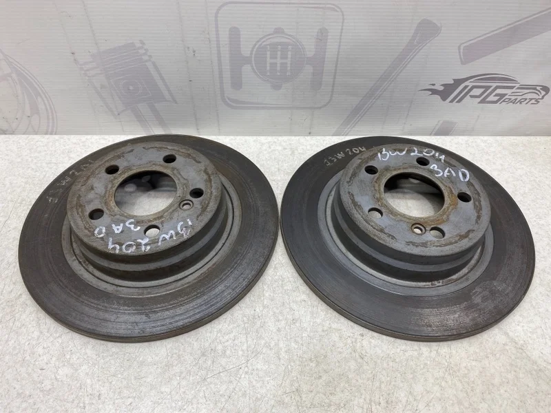 Тормозной диск задний Mercedes-benz 2012 C204