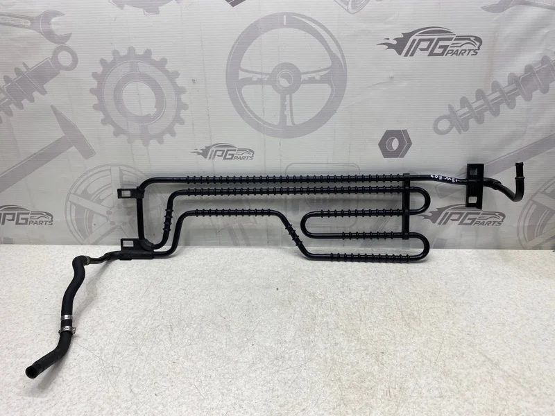 Радиатор гур Mercedes-benz 2012 C204