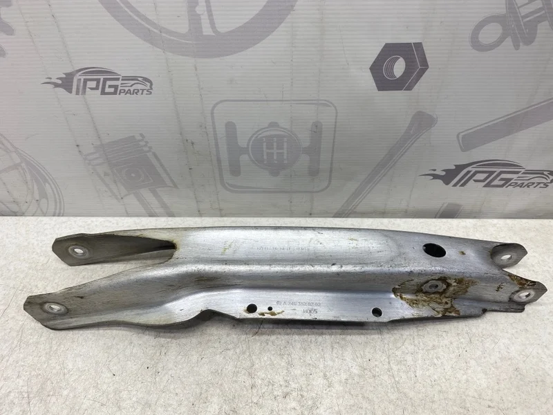 Рычаг задний нижний под пружину Mercedes-benz 2013 W246