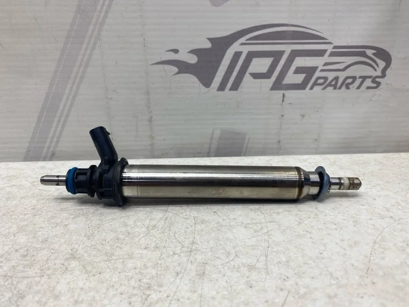 Топливная форсунка Mercedes-benz 2014 W246