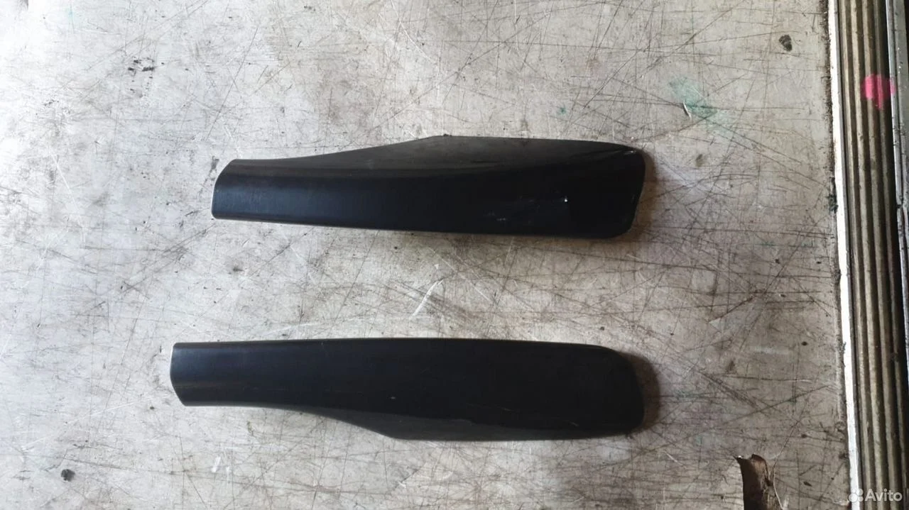 Крышка рейлинга передняя правая Инфинити FX35 S50