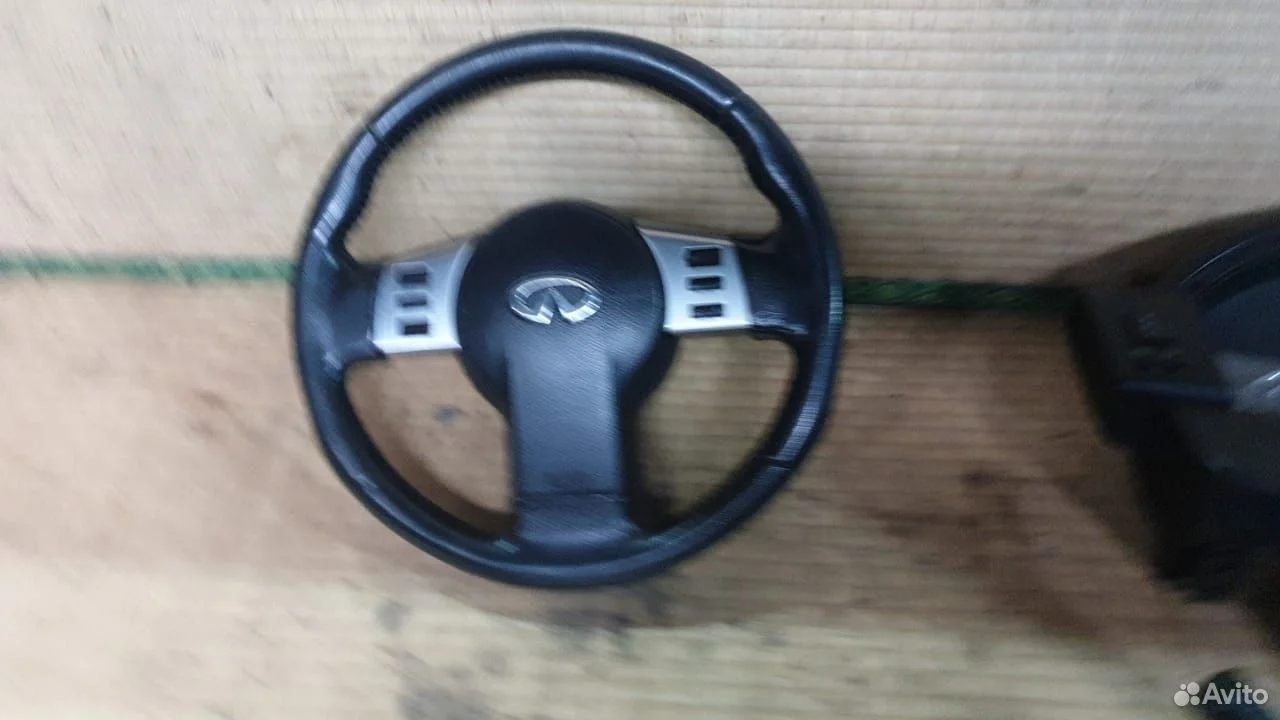 Руль Инфинити FX35 FX45 S50