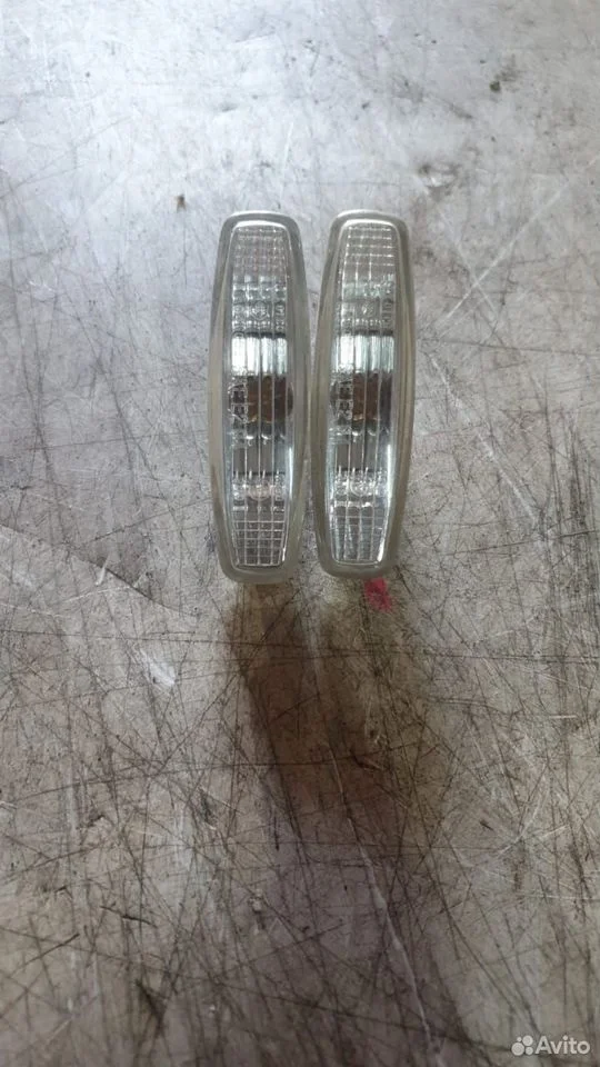 Повторитель поворотника Инфинити M35 Y50