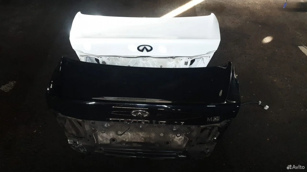 Крышка багажника infiniti m37 q70 y51