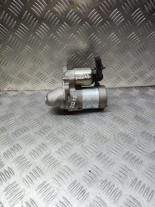 Стартер Nissan Primera X-Trail 233006N200 P12 T30 QR20DE