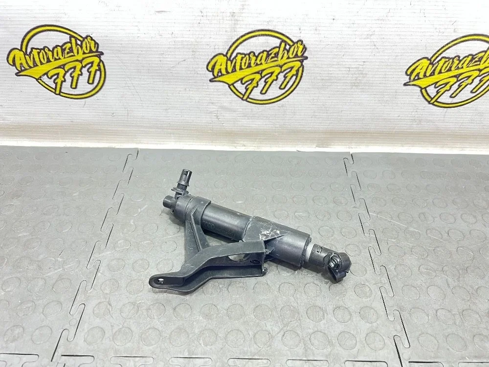 Форсунка омывателя фары Audi A4 B9 (2015—2020)