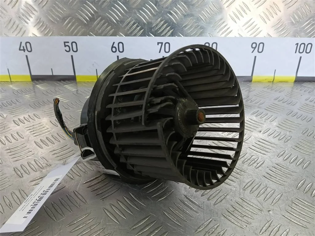 Моторчик отопителя FORD Transit VII (2006—2014)