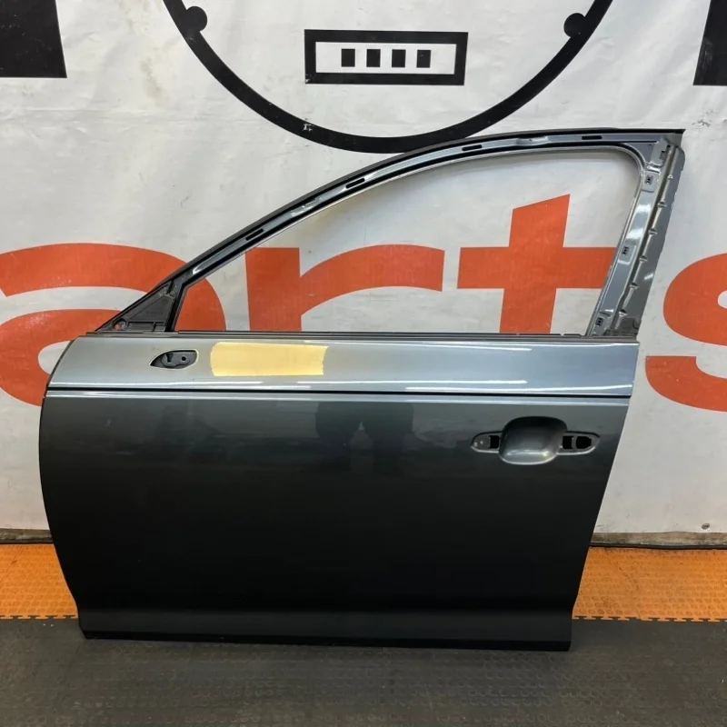 Дверь Audi RS4 2018 B9