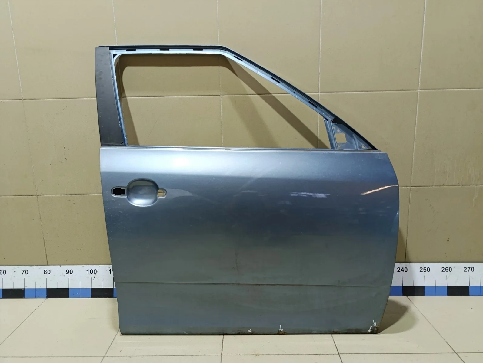 Дверь передняя правая Fabia 2007-2015