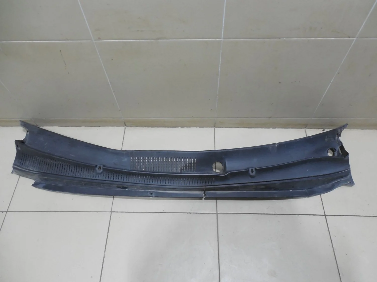 Решетка стеклооч. (планка под лобовое стекло) Santa Fe (CM) 2006-2012