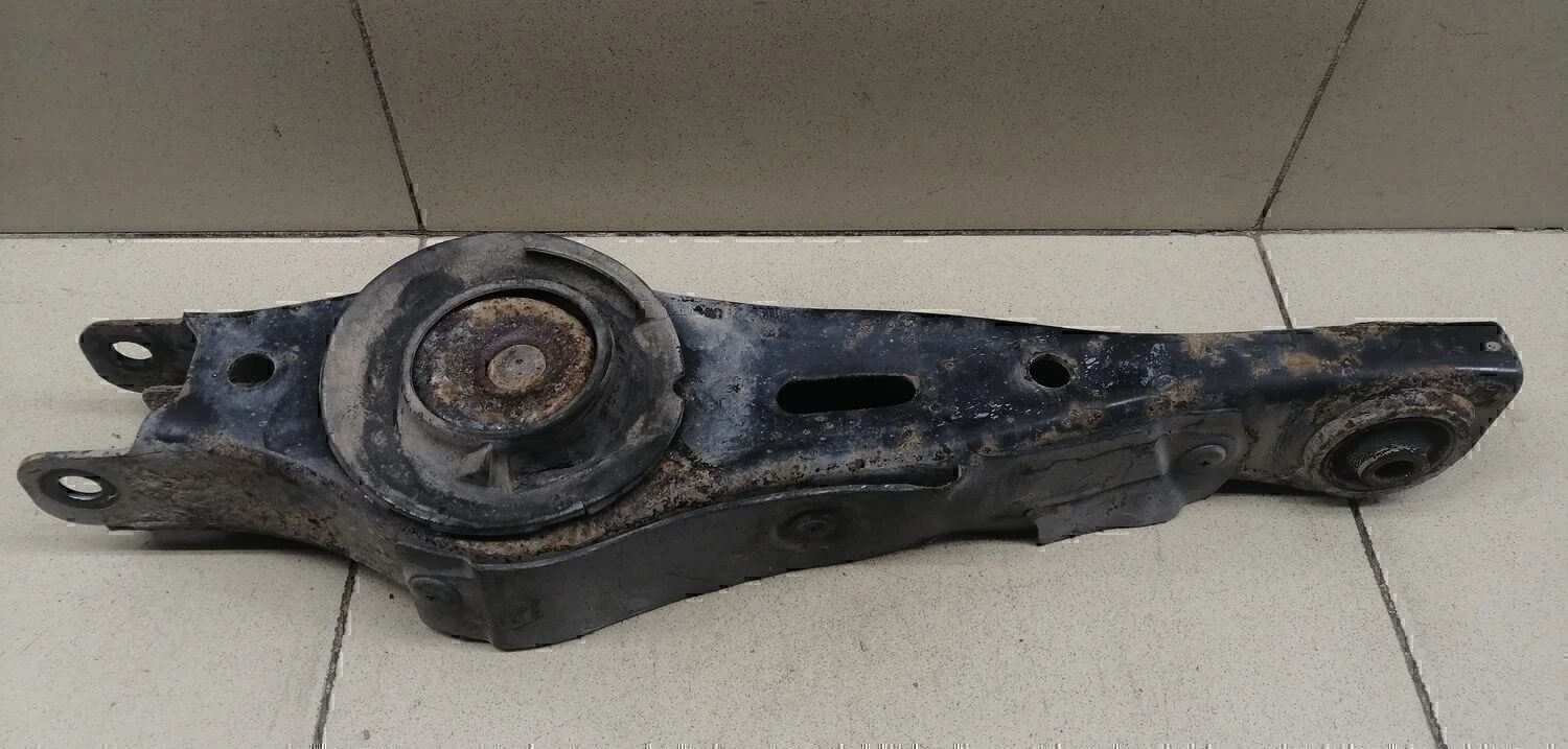 Рычаг задний нижний правый ix55 2007-2013