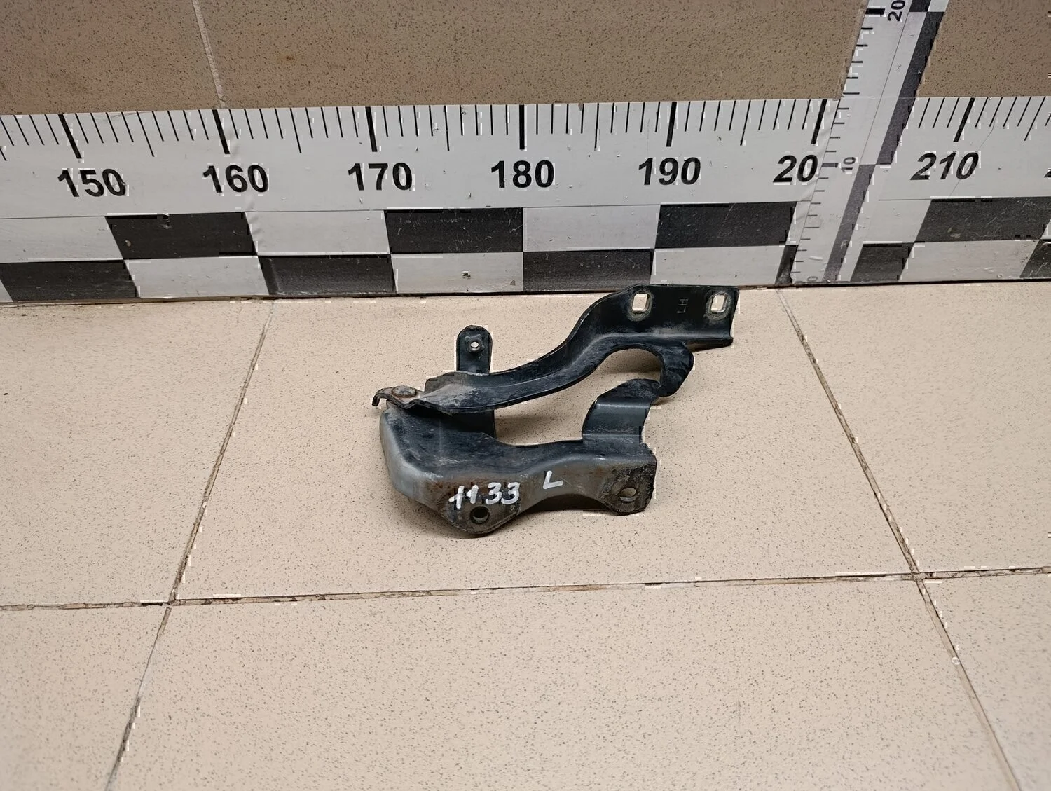 Петля капота левая Captiva (C100) 2006-2010