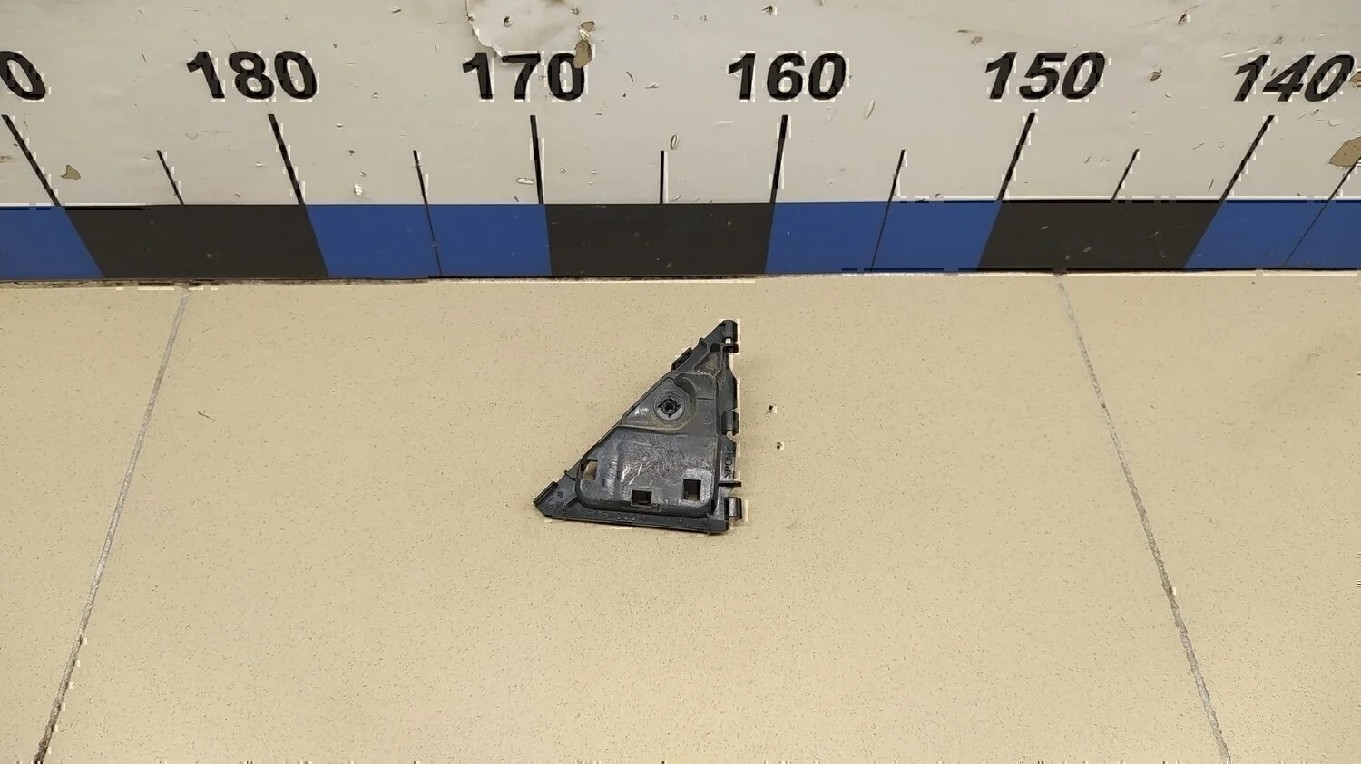 Накладка двери багажника GX460 2009>