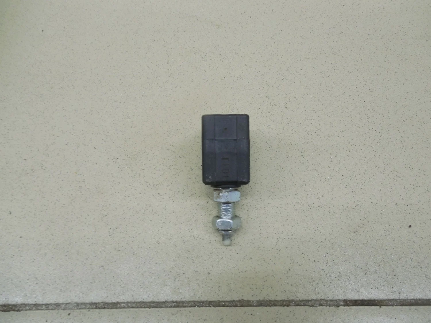 Датчик включения стопсигнала Elantra 2000-2005