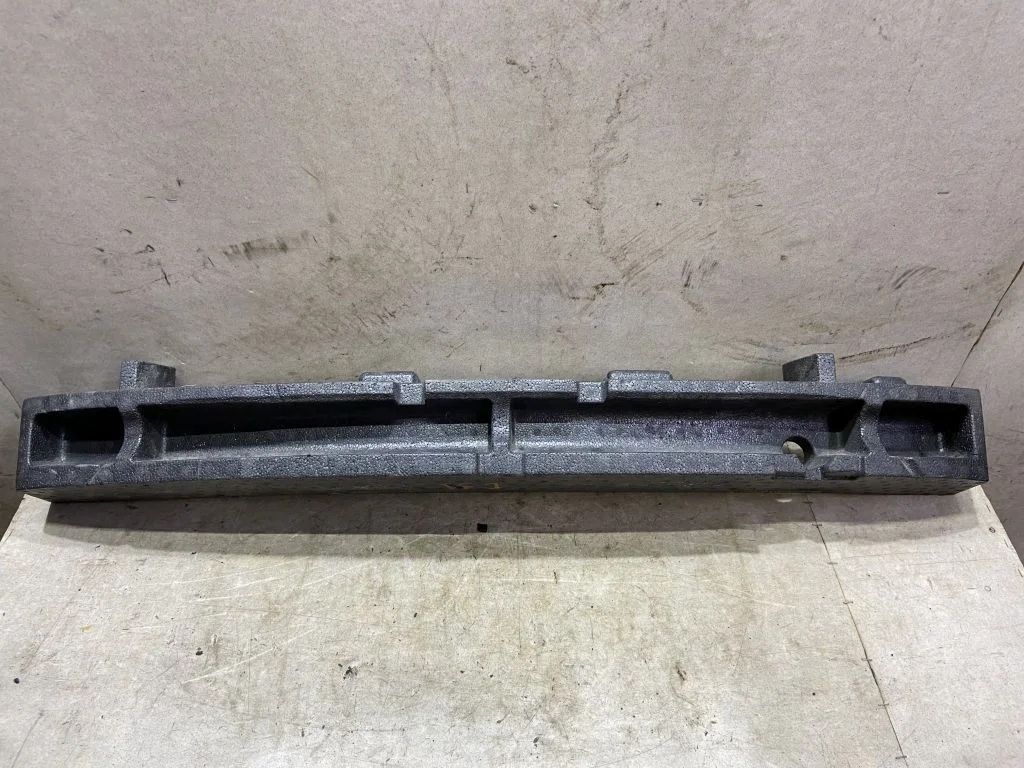 Абсорбер переднего бампера Nissan Qashqai J11