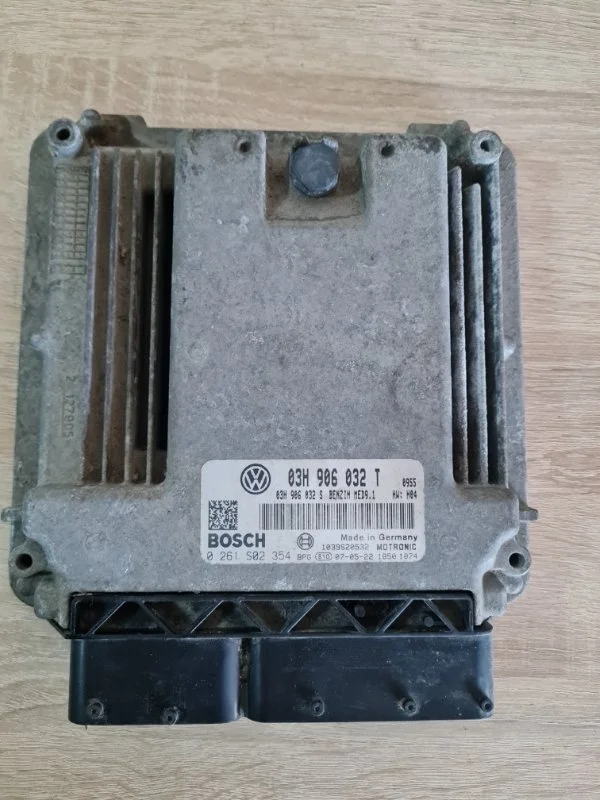 Блок управления двс Volkswagen Touareg 2008 7L