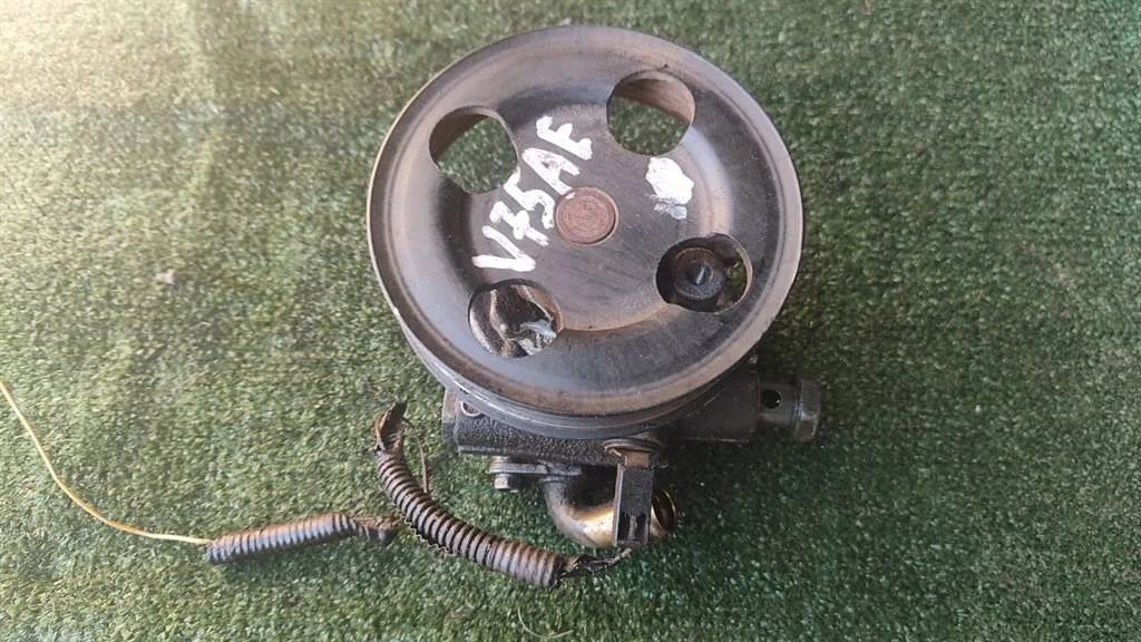 Б.у. насос гидроусилителя MITSUBISHI PAJERO V75W MITSUBISHI PAJERO V75W