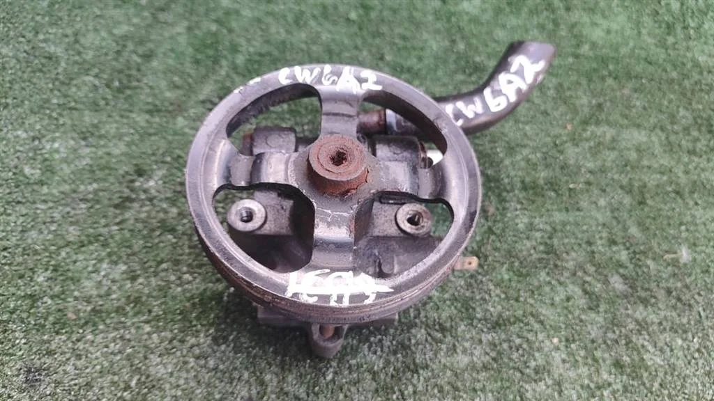 Б.у. насос гидроусилителя MITSUBISHI OUTLANDER XL CW6W MITSUBISHI OUTLANDER XL CW6W