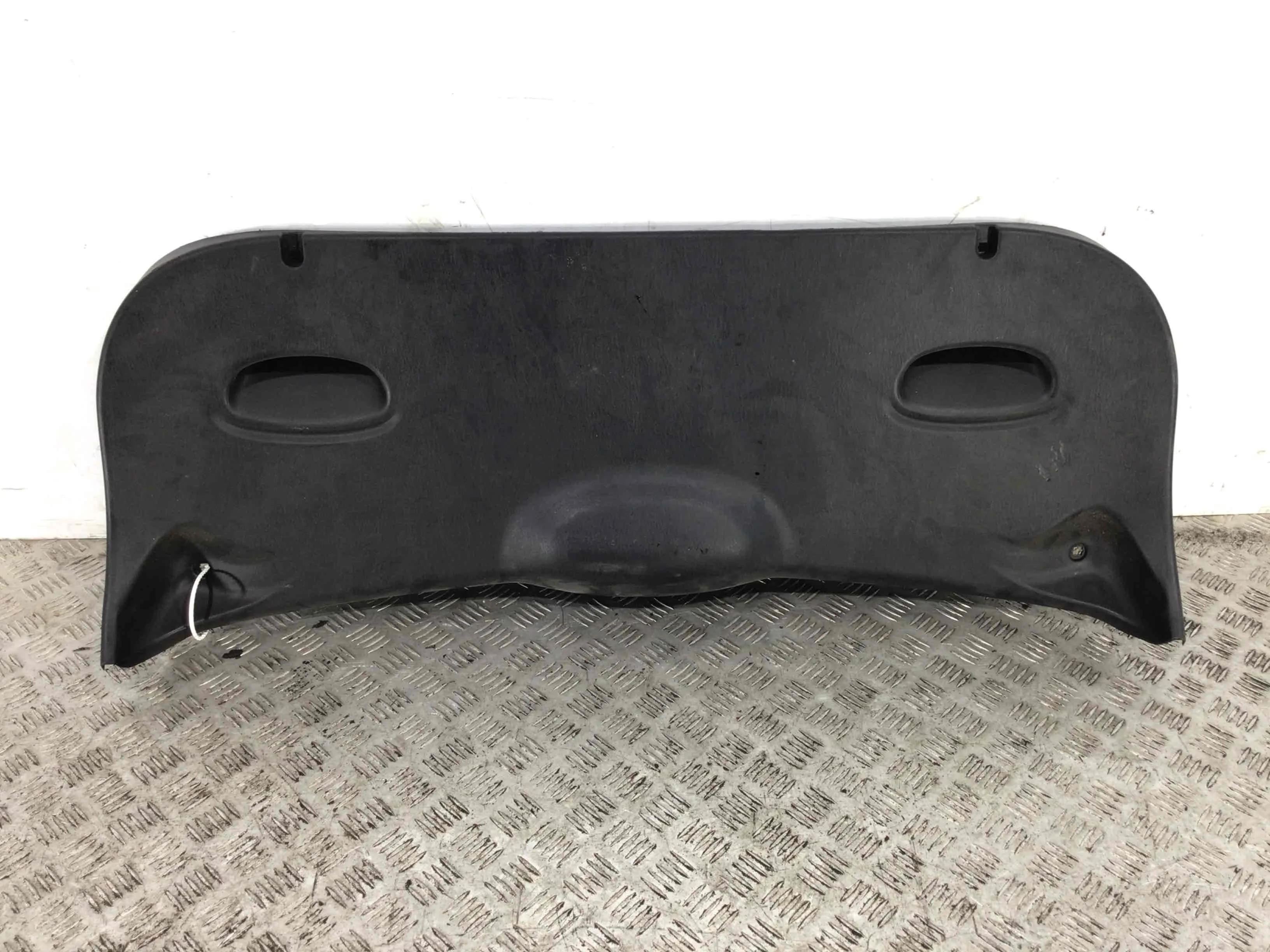 Обшивка багажника Ford Focus 1 поколение [рестайлинг] (2001-2005) бензин 1.4 i Механика Х/б