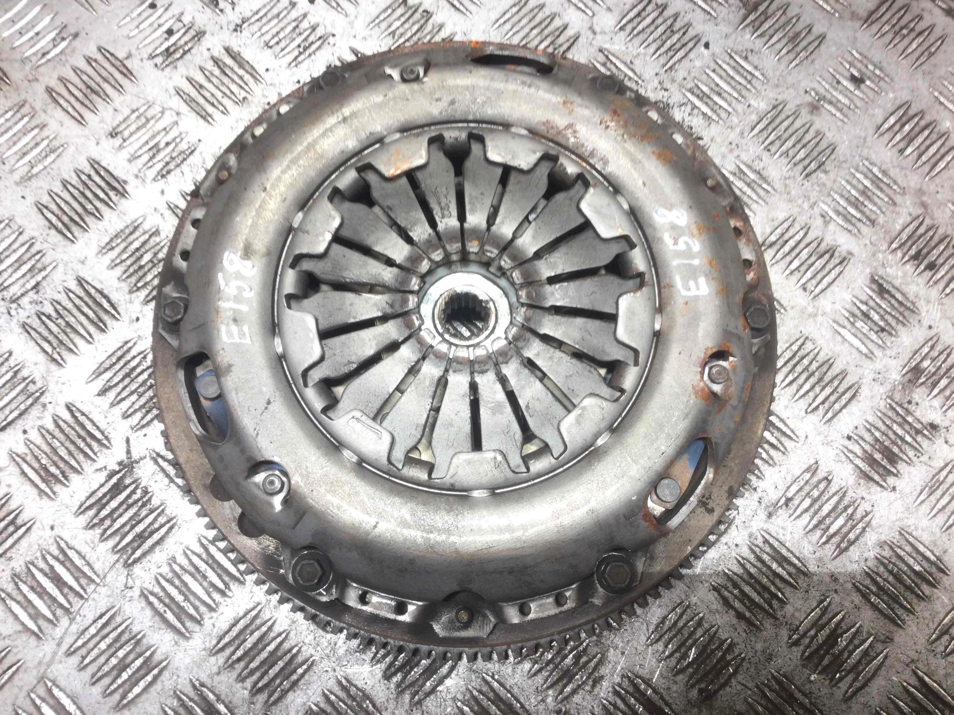 Маховик Ford Focus 2 поколение [рестайлинг] (2008-2011) бензин 1.6 i Механика Х/б