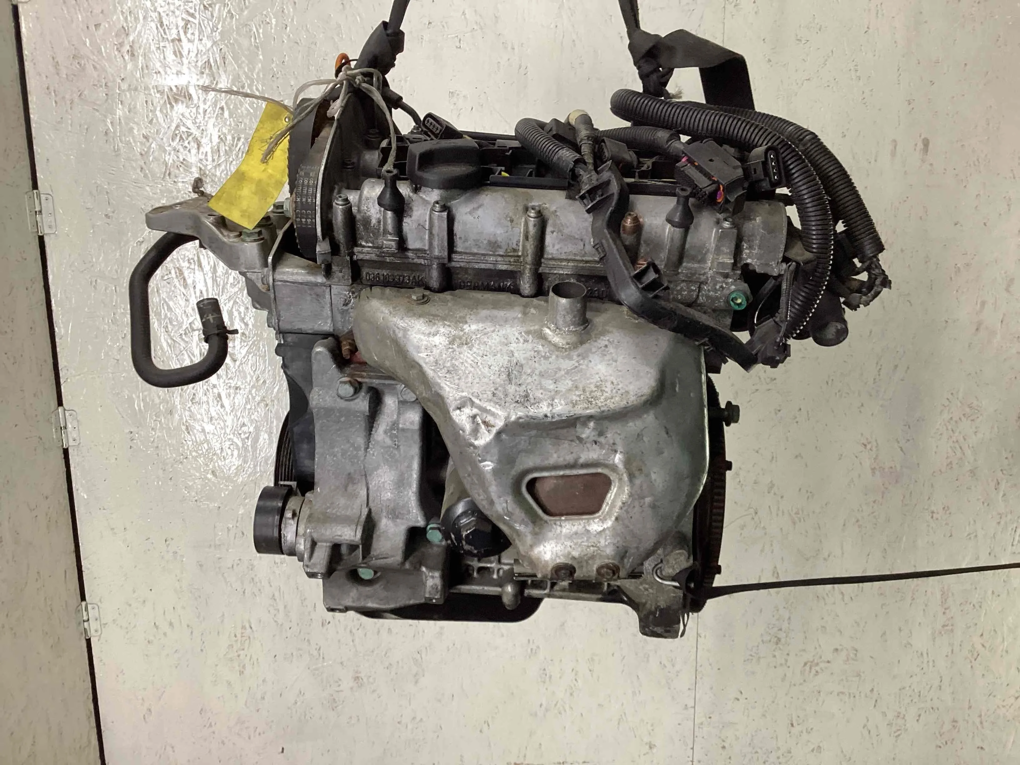 Двигатель Skoda Fabia Fabia I (6Y) 2004-2007 рестайлинг 2005 1,4 Бензин АКПП Хэтчбек.