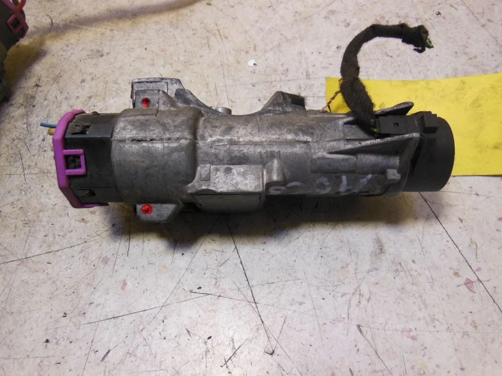 Замок зажигания Audi A6 A6 C5 (4B) 1997-2001 1998   МКПП Седан.