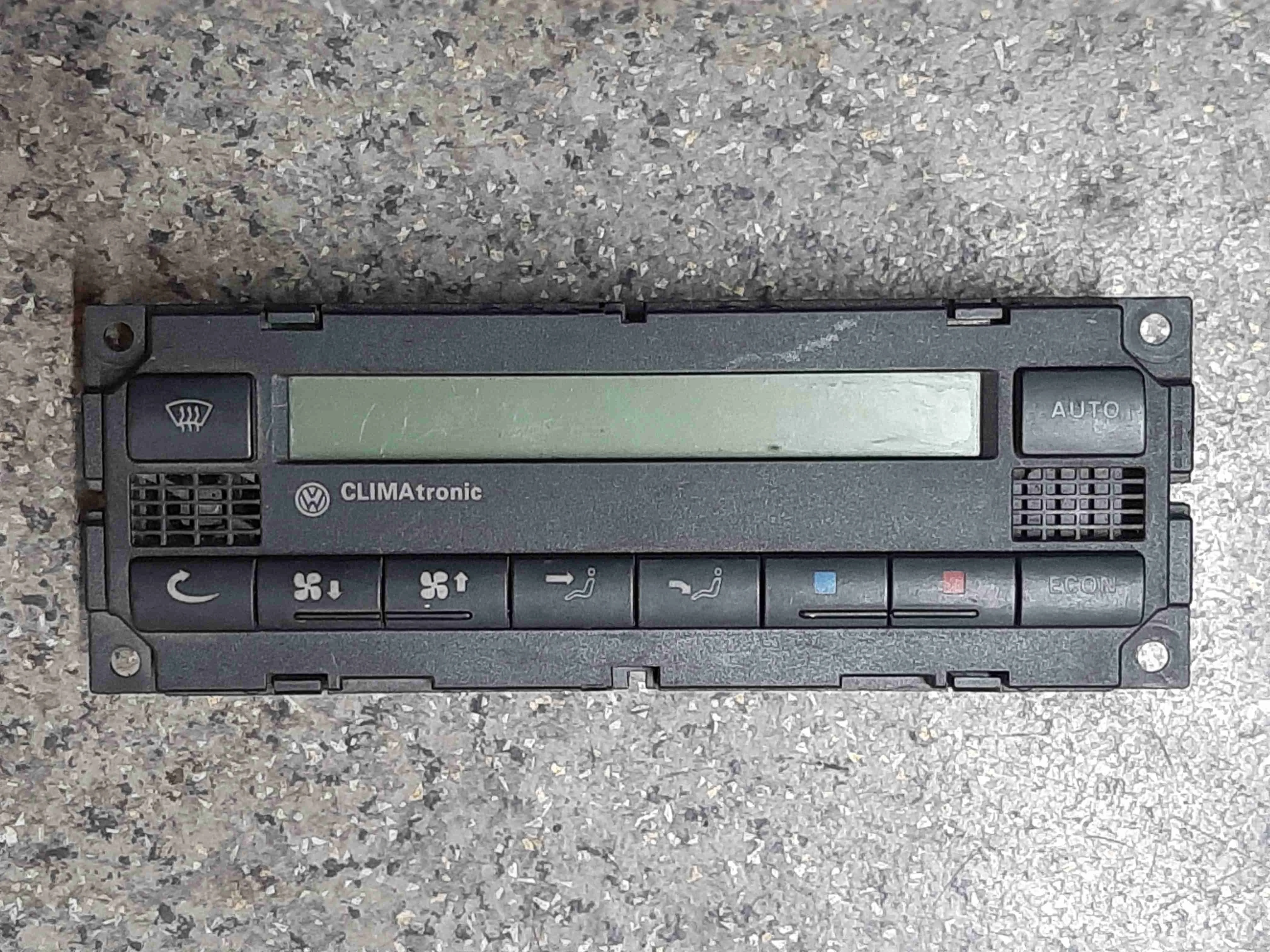 Блок управления печки/климат-контроля Volkswagen Passat Passat B5+ (3B) 2000-2005 рестайлинг 2004
