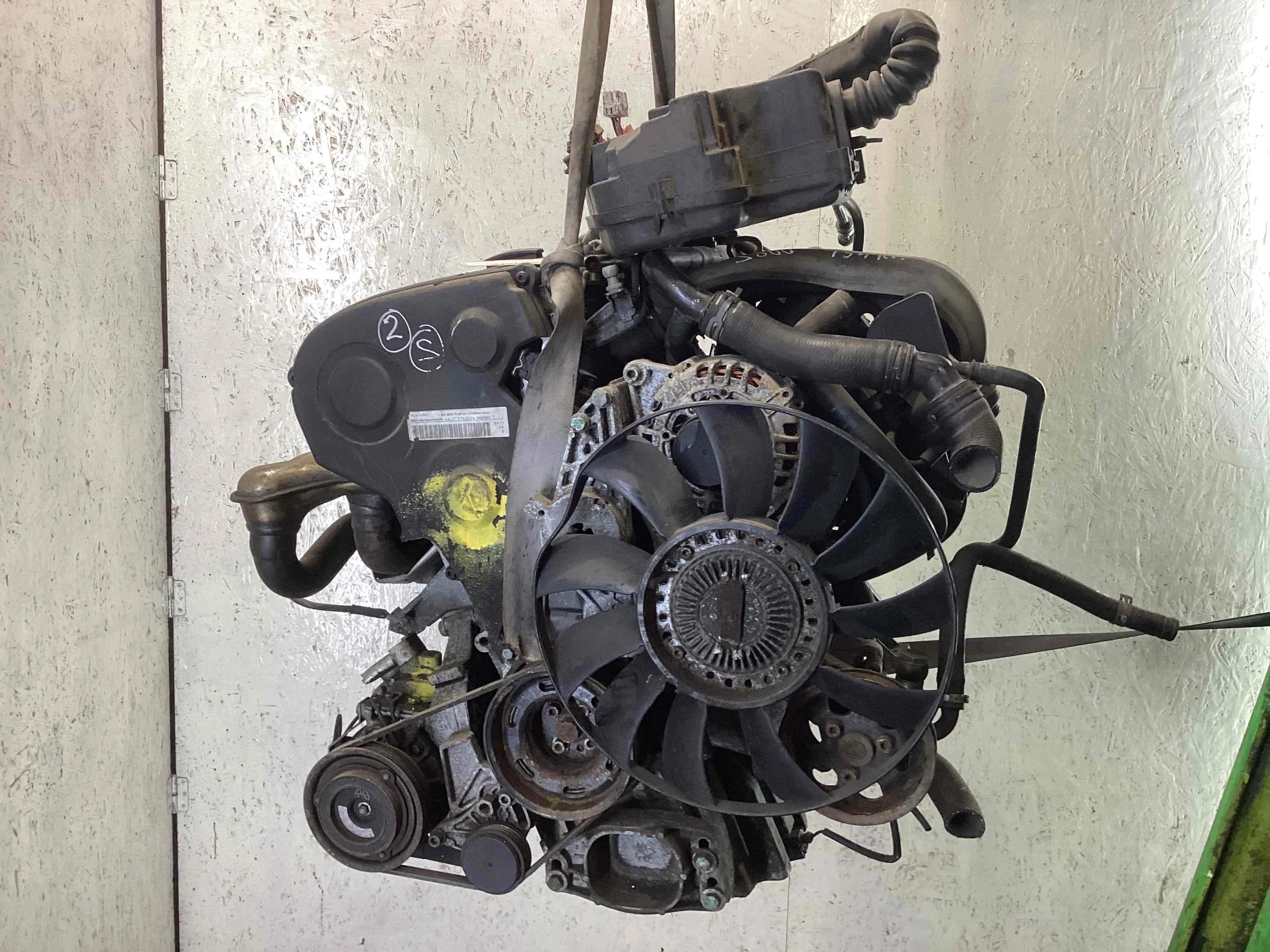 Двигатель Volkswagen Passat Passat B5+ (3B) 2000-2005 рестайлинг 2002 2,0 Бензин МКПП Седан.