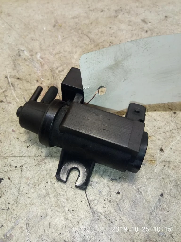 Клапан электромагнитный BMW 1-Series (E81/82/87/88) 2004-2007  2005 2,0 Дизель МКПП Хэтчбек 5дв.